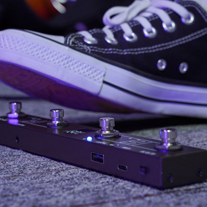 Midi Controller Pad - เอ็ม-วีเวฟ ดิจิตอล มัลติ-เอฟเฟกต์ โปรเซสเซอร์ “ช็อกโกแลต พลัส”